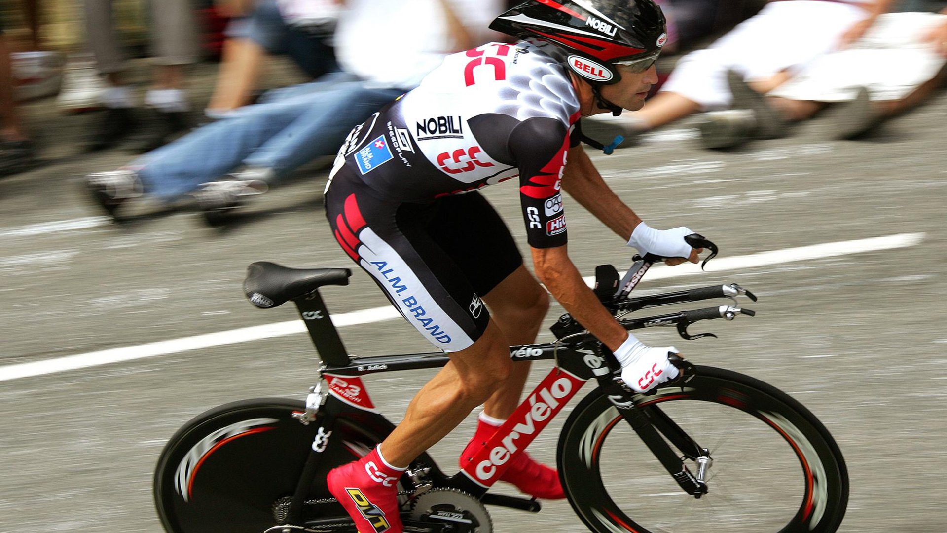 世界杯淘汰赛巴西上演绝杀逆转，世界杯巴西被谁淘汰了